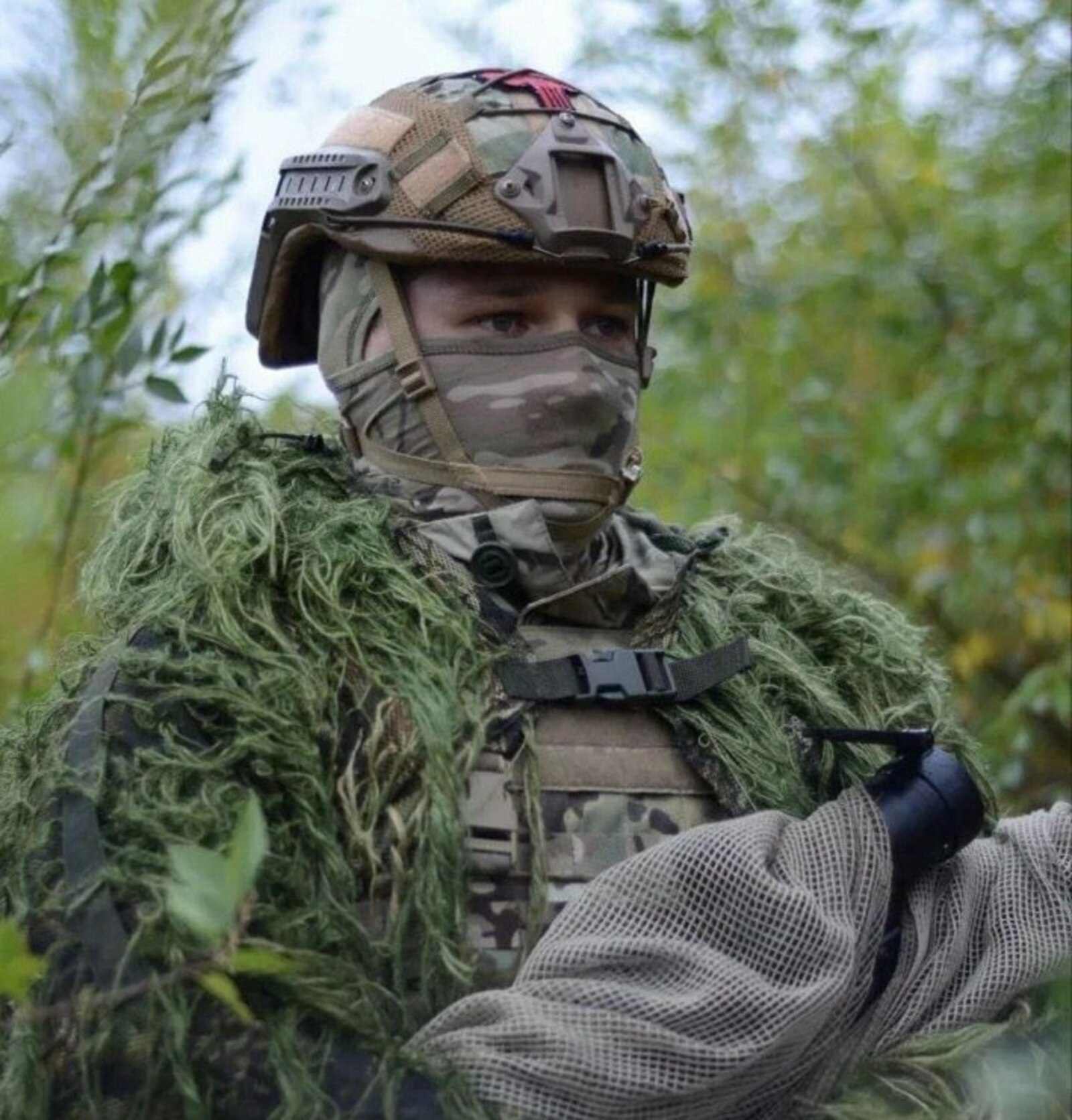 БПЛА менән идара итергә өйрәтә