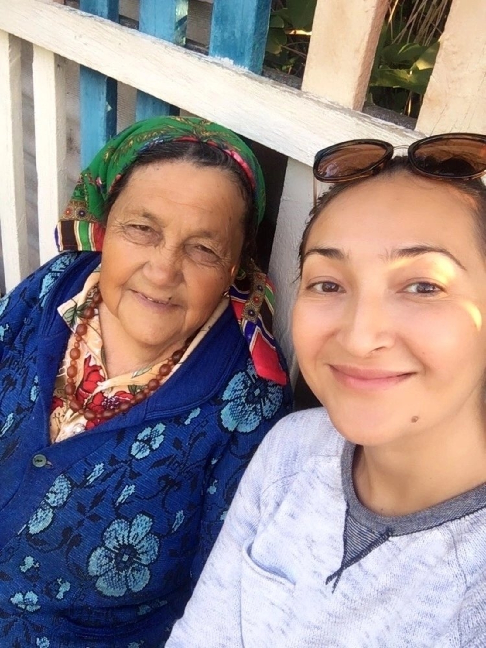 Фирүзә Париждың бала саҡ хәтирәләре