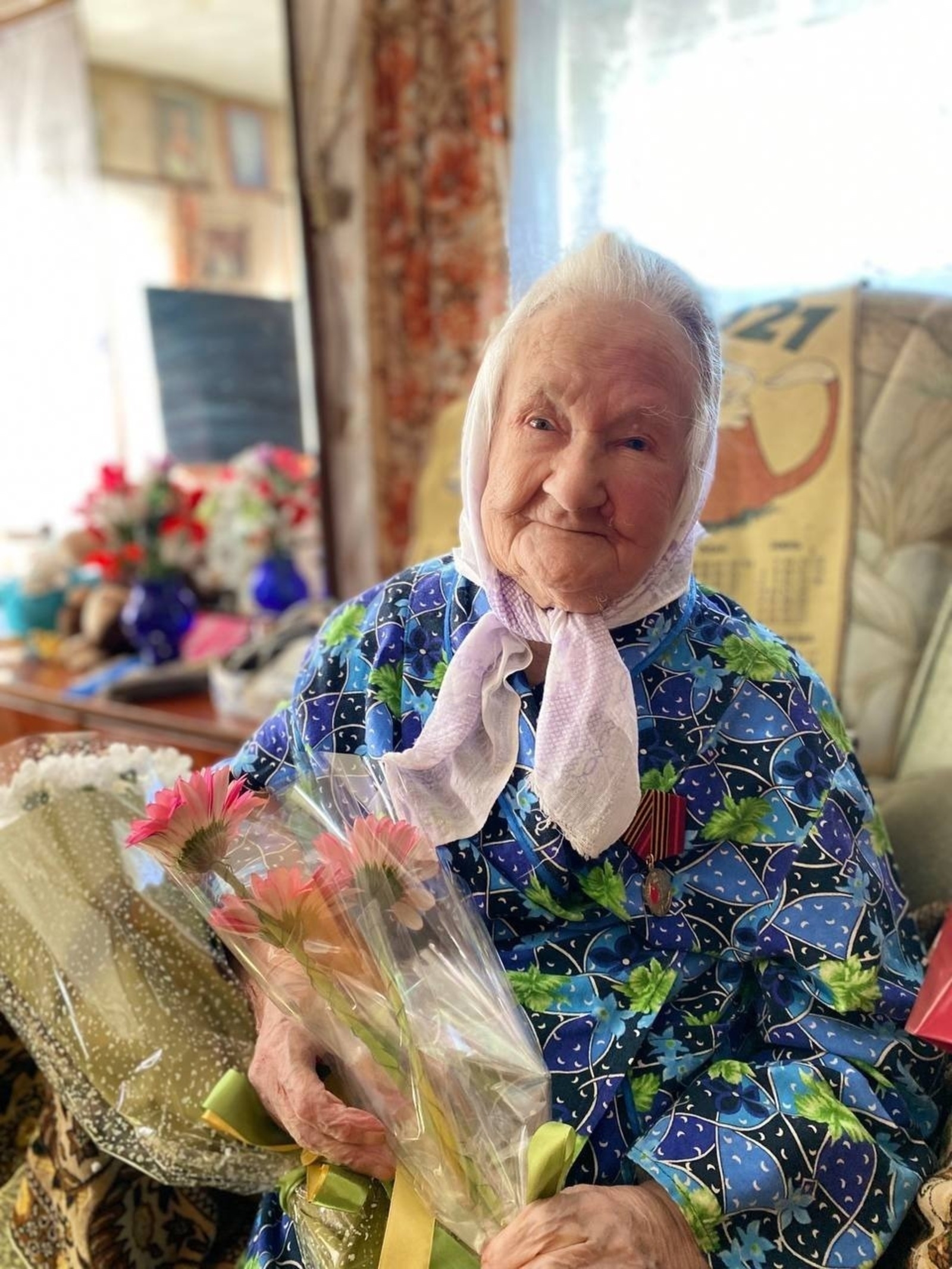 Президент России поздравил 101-летнюю жительницу республики