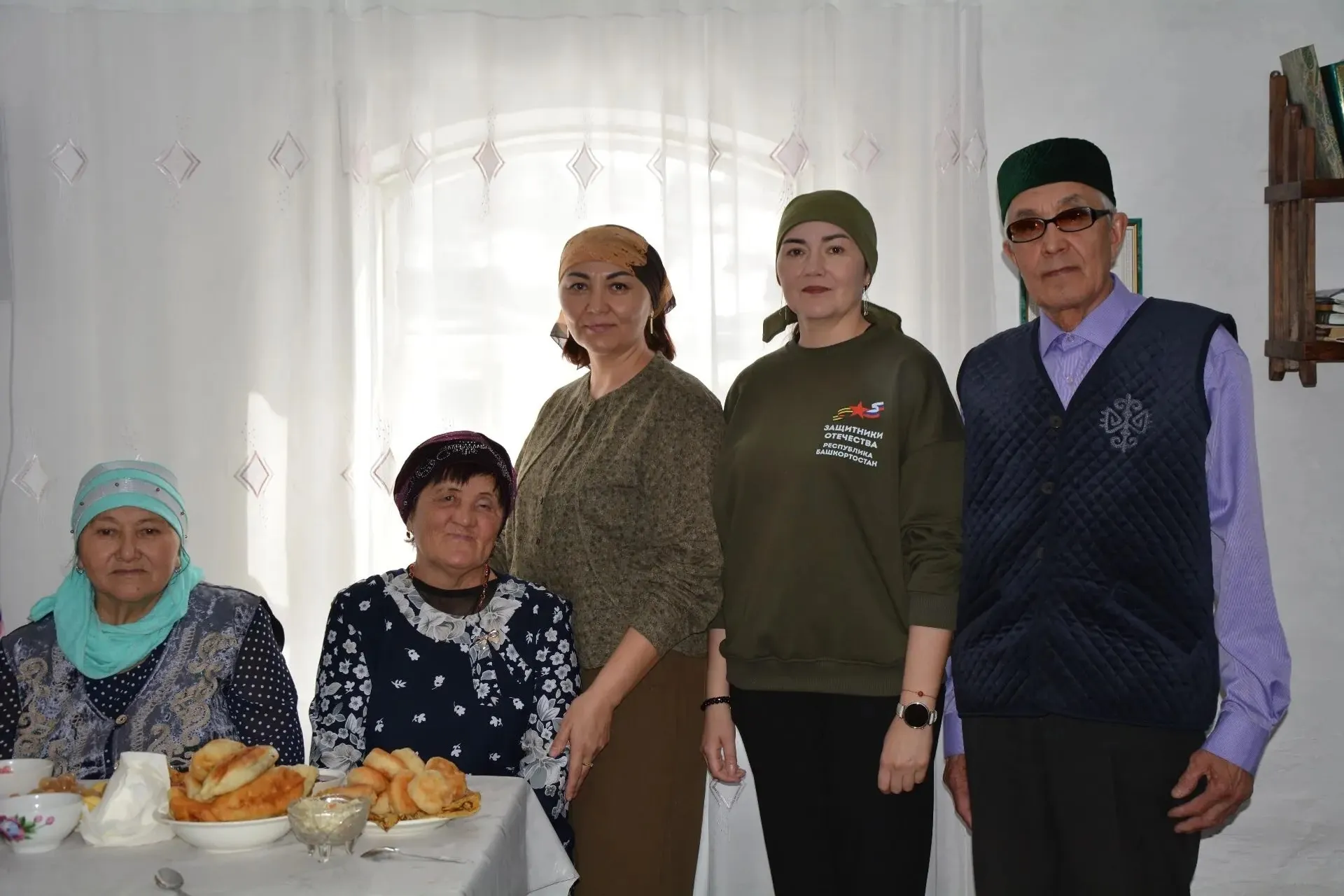 Яугирҙәрҙең туғандары менән осрашыу