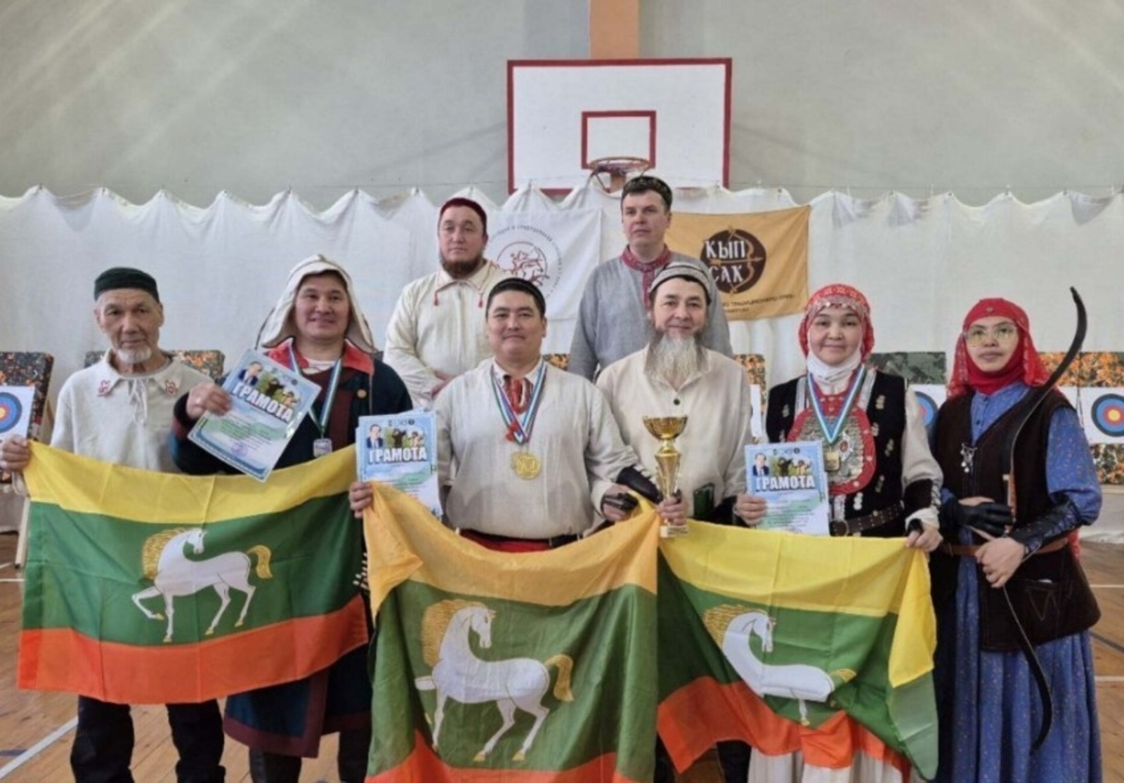 Баймаҡтың егеттәре лә, ҡыҙҙары ла мәргән