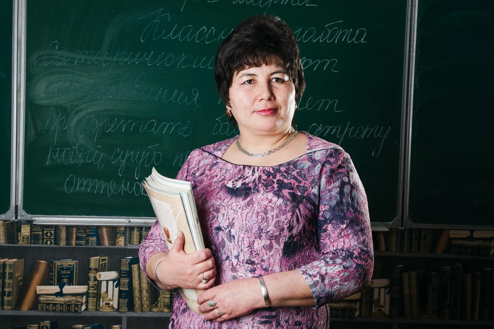 Буласаҡ уҡытыусылар тәрбиәләй